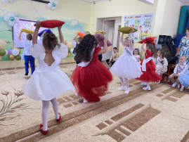 Выпускной в группе «Чиполлино» Выпускной в группе «Чиполлино».