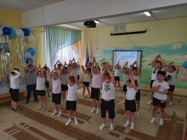 Спортивное развлечение «Навстречу звездам» Спортивное развлечение «Навстречу звездам».